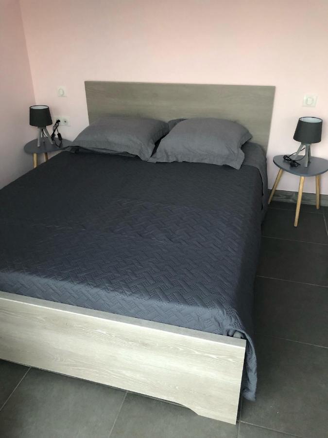 Chambres D'Hotes Chez Florence Montmerle-sur-Saone Екстер'єр фото