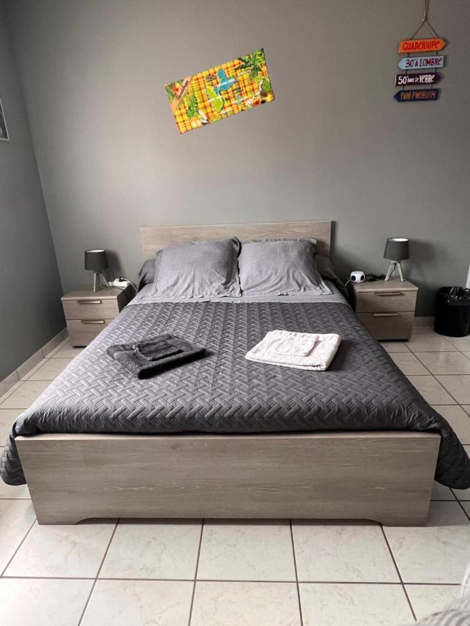 Chambres D'Hotes Chez Florence Montmerle-sur-Saone Екстер'єр фото